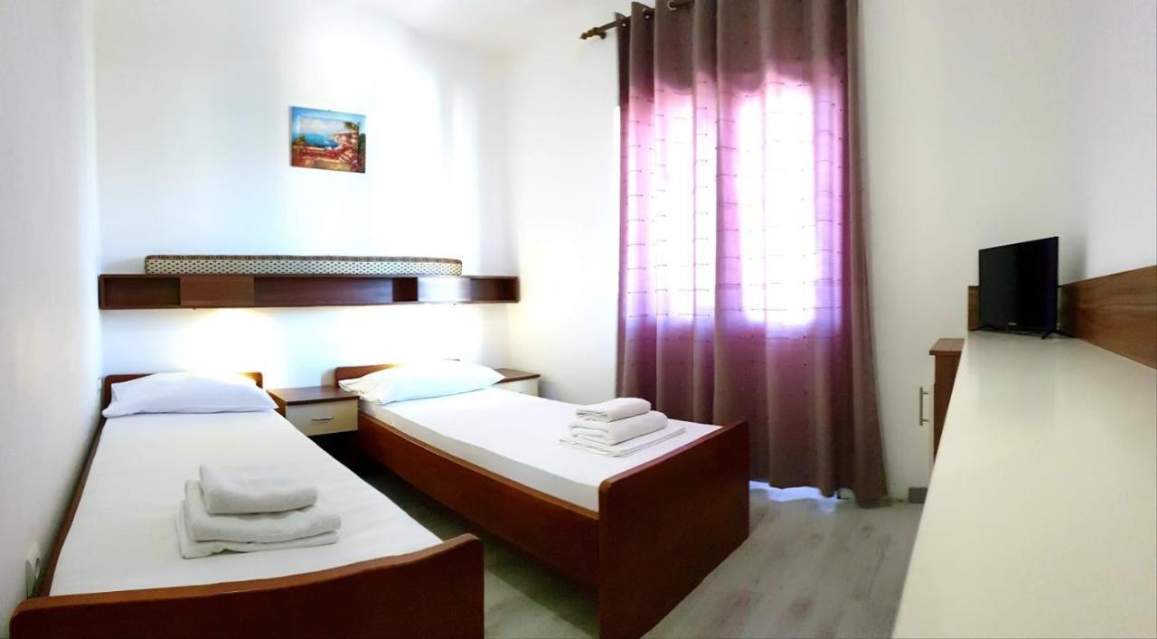 Hotel Oceanus Deny Pag Town Zewnętrze zdjęcie