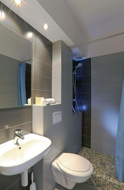 Hotel Oceanus Deny Pag Town Zewnętrze zdjęcie