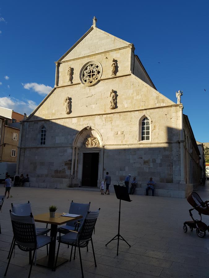 Hotel Oceanus Deny Pag Town Zewnętrze zdjęcie