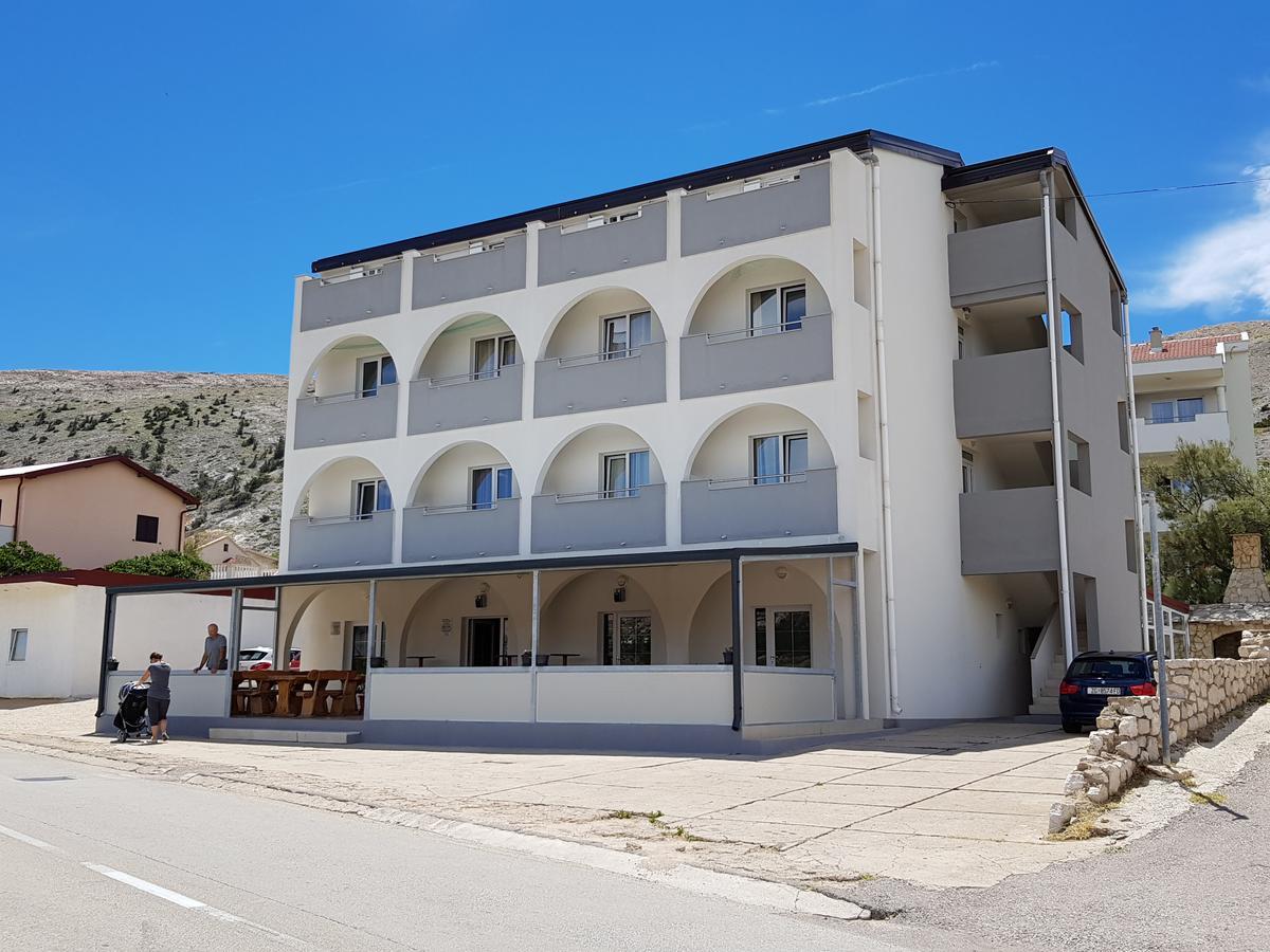 Hotel Oceanus Deny Pag Town Zewnętrze zdjęcie
